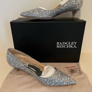NWT - Badgley Mischka, Madison II Silver Glitter Kitten Heels